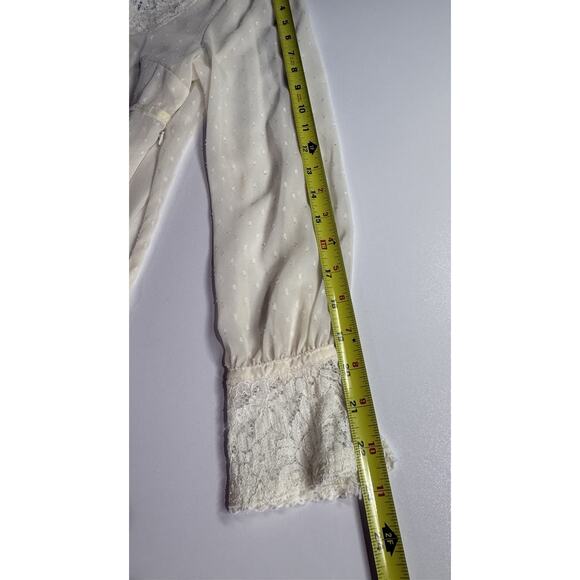 Romantic Lace V-Neck Top Womens Sz 10P Sheer Victorian Fairy Cottagecore - Picture 10 of 10